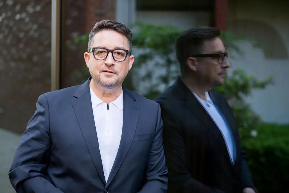 Mirko Herrmann im Beratungsgespräch